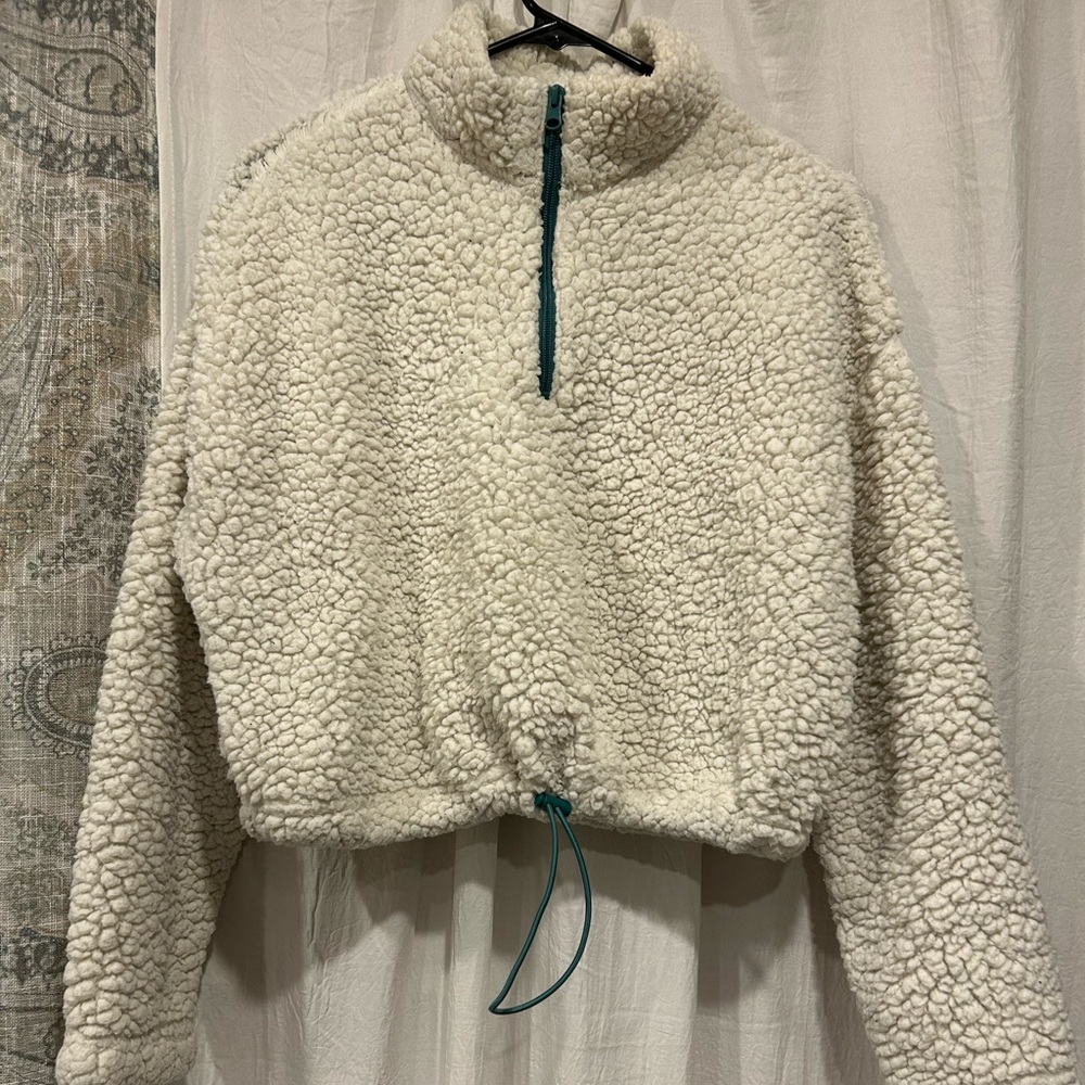 Forever 21 cropped zip up